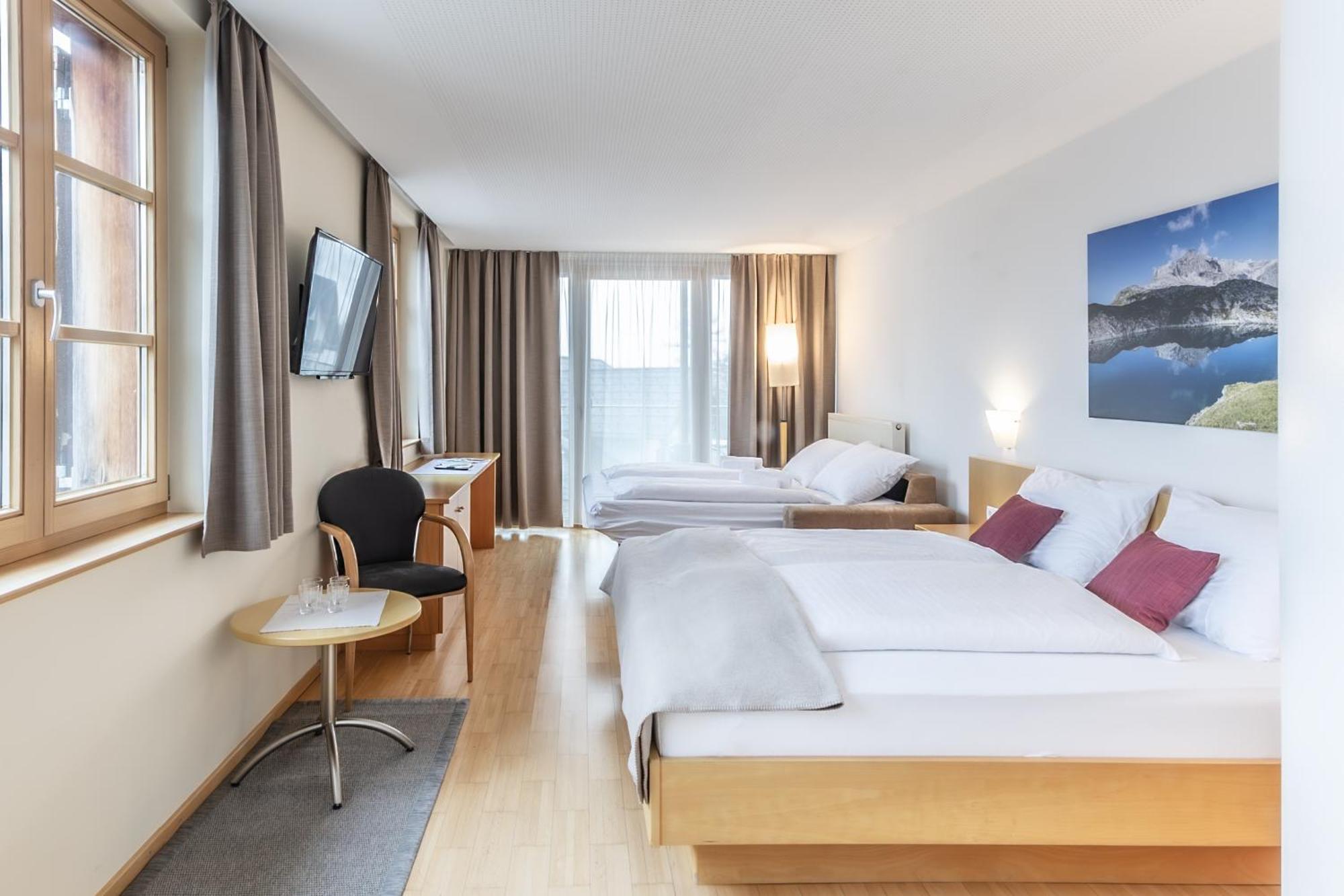 Hotel Loewen Lingenau Luaran gambar
