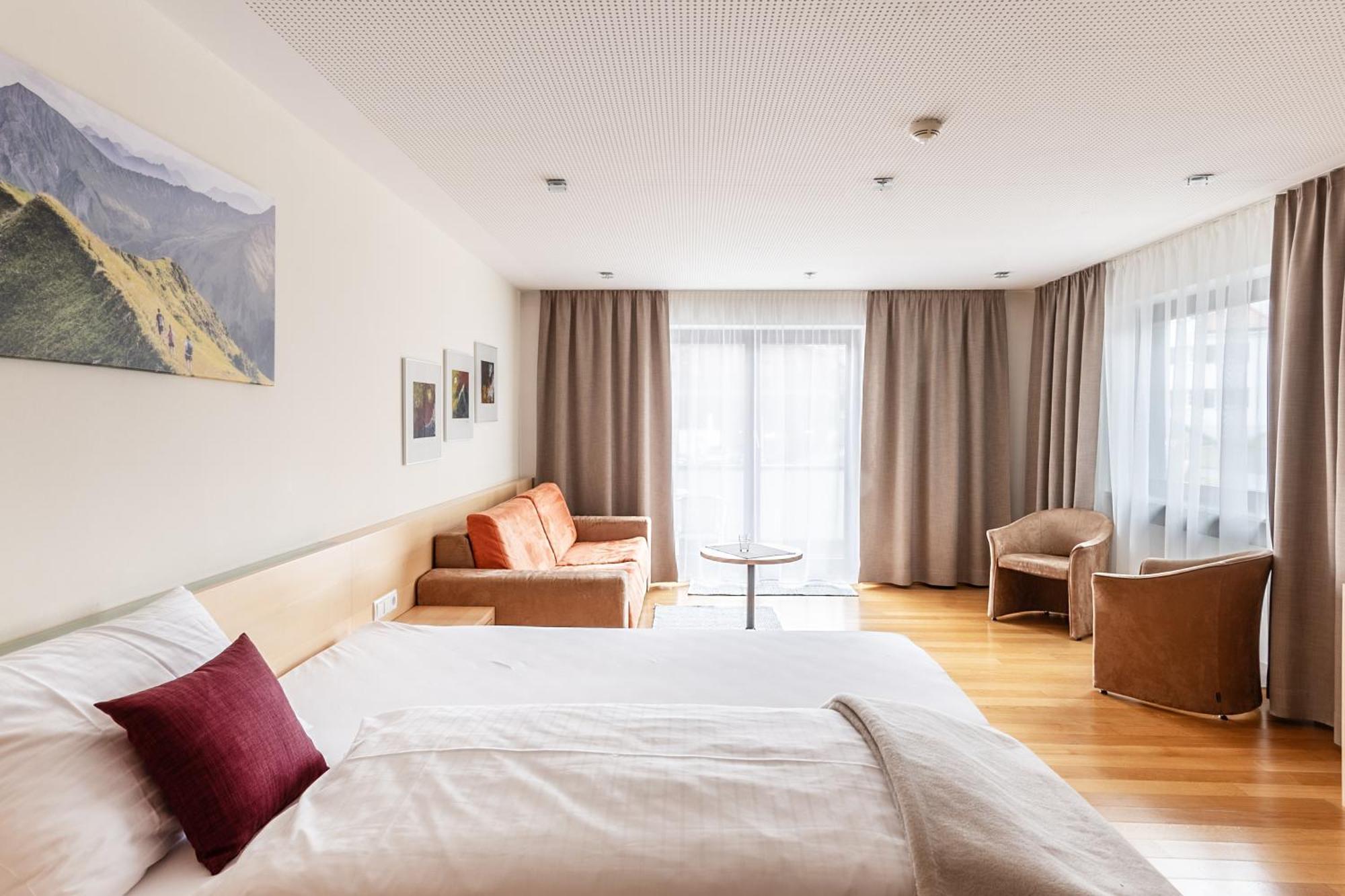 Hotel Loewen Lingenau Luaran gambar