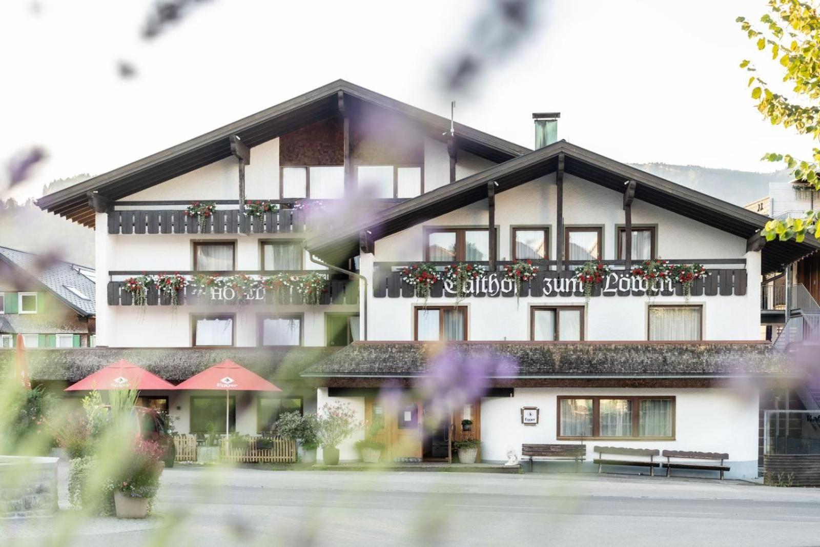 Hotel Loewen Lingenau Luaran gambar